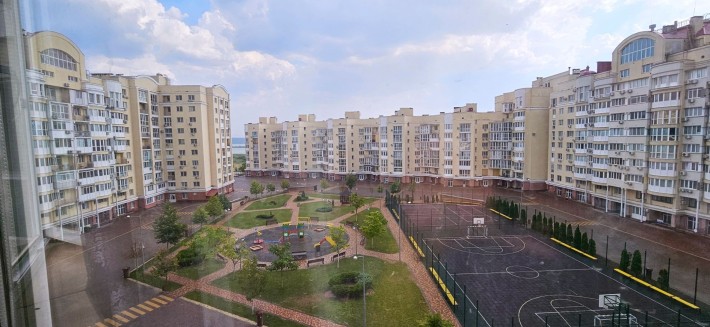 Продаж. ЖК Рів'єра, двокімнатна квартира, 56м². - фото 1