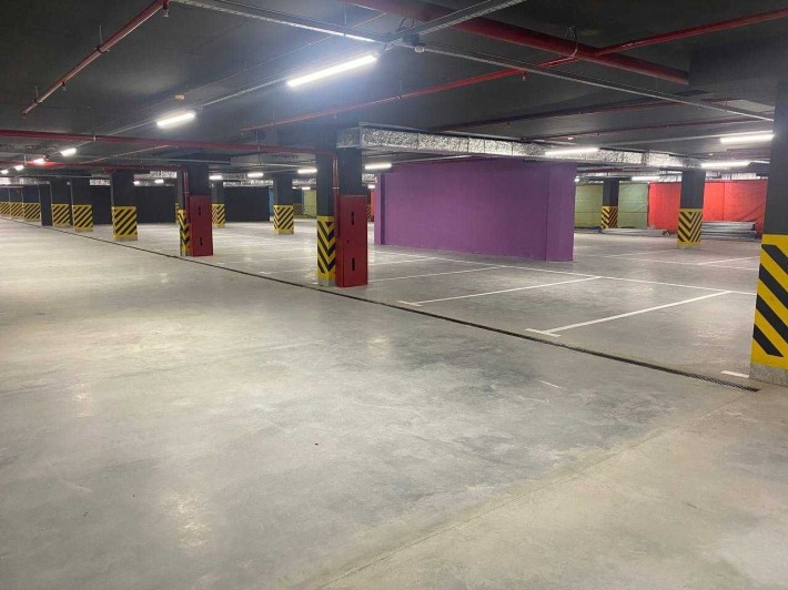 Продаж паркомісця в ЖК Манхетен Розтермінування Центр міста - фото 1