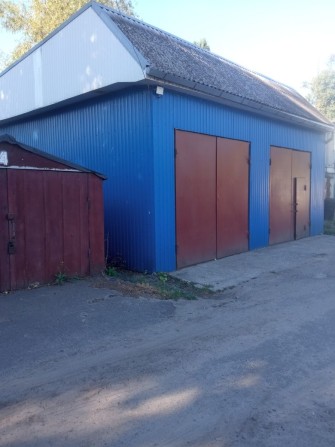 Продам гараж.Размер 9 х9ть на девять. Высота внутри четыре.Ворота три - фото 1