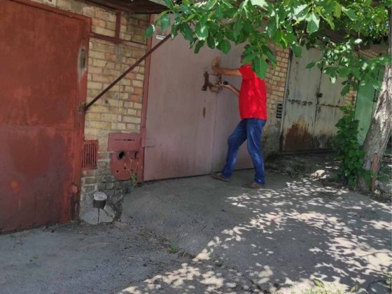 Продам гараж в яме кооперативе дружба Нікополь