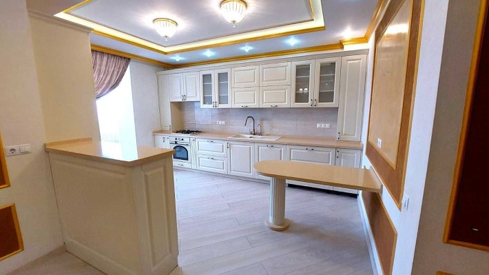 Испанский/Грушевского: красивая квартира в новом теплом доме с газом! - фото 1