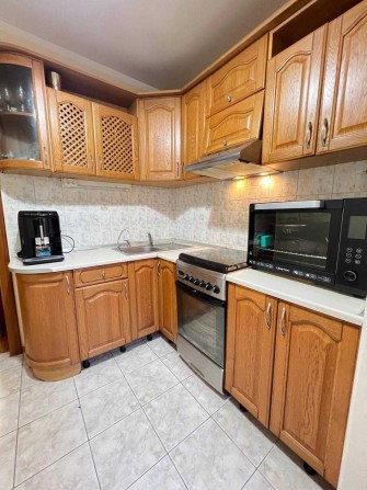 Продам отличную двухкомнатную квартиру - фото 1