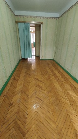 Продам 2 комнатная квартира метро Индустриальная. Экв. 21000 у.е. - фото 1