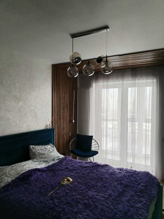 Продається 3к кв. біля м.Левада з кап.ремонтом - фото 1