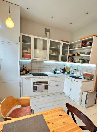 Продаётся 2 к.кв. центр, ТЦ Никольский - фото 1