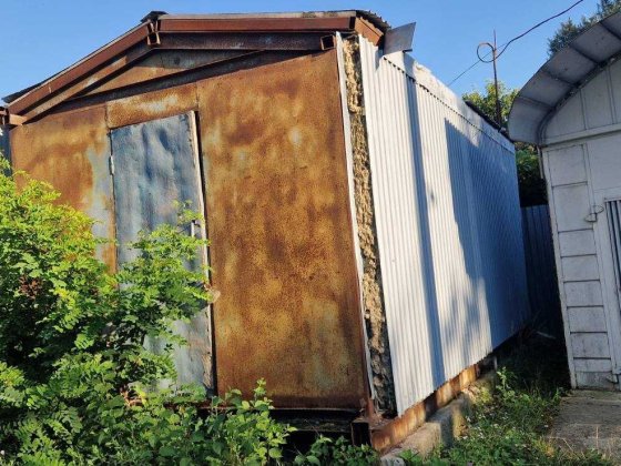 Гараж в гаражному кооперативі