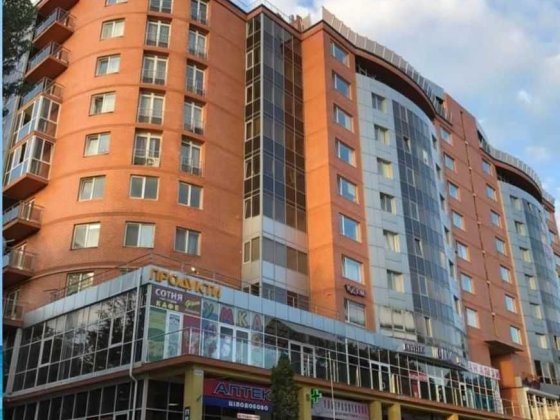 Продам Паркомісце в новобудові Чернівці