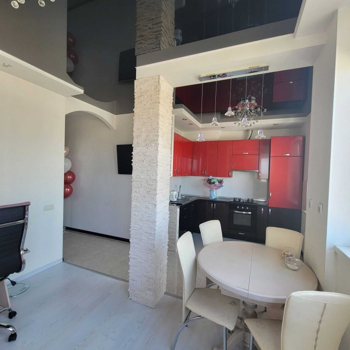 Продам шикарную Евродвушку с Евроремонтом -45кв.м. на ул.Бочарова - фото 1