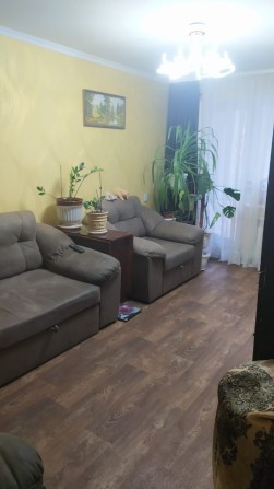 Продам на 2-х комнатную квартиру - фото 1