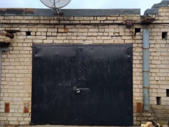 Продам капитальный гараж район Паруса. Днепр