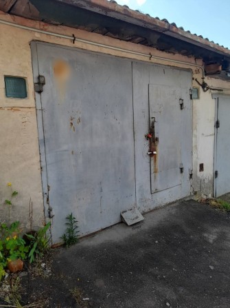 Продам гараж вул.Жуйка, в кооперативі - фото 1