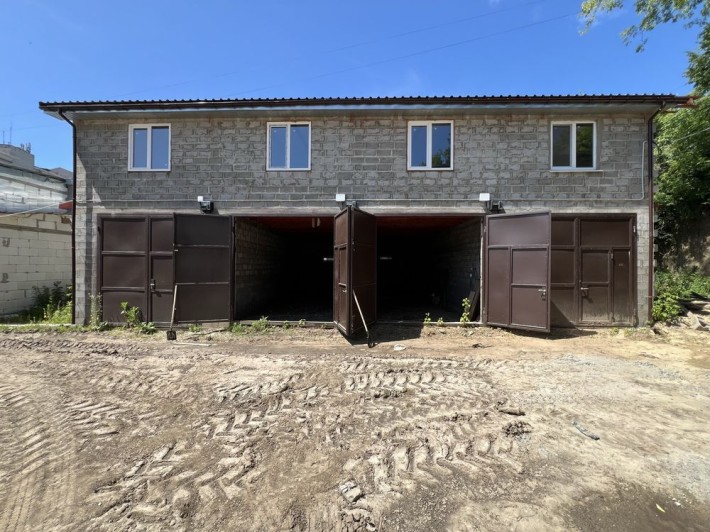 Продаж об’єднаних гаражів у центрі Житомира - фото 1