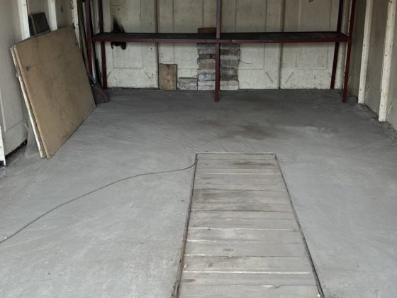 Продам металевий гараж. Торг!