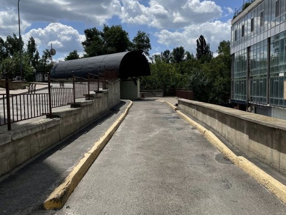 Продам Паркинг Лобановского 4 Київ