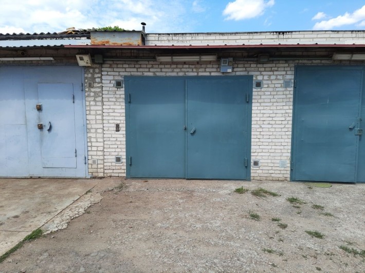 Гараж Позняки 4 вул. Гліба Бабича (Канальна 8) ЖК Причал - фото 1