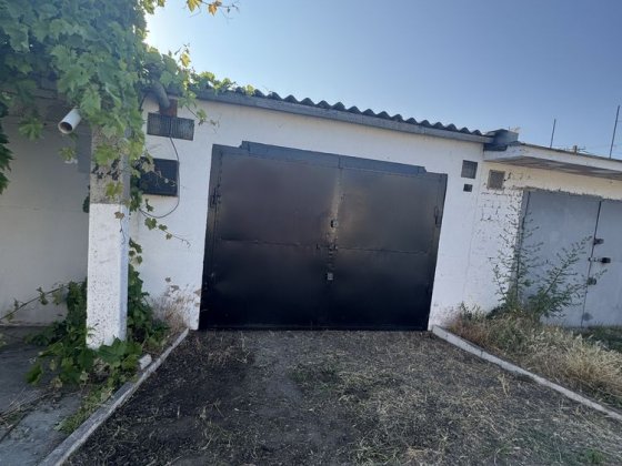 Камʼяний гараж з великим підвалом 28 мкв Одеса