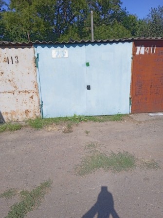 Аренда. Закрытый бокс на охраняемой стоянке Таирова размеры 580-240-18 - фото 1