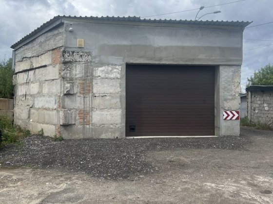 Продам гараж (під  СТО, цех, склад) АКБЕГ Мінський, вул С. Кульженків1 Київ