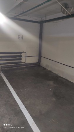 Продається паркомісце. Вул. Освіти 3А - фото 1