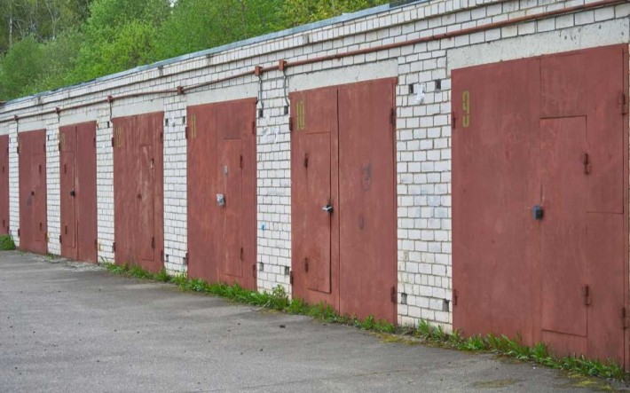 Продам Гараж з ямою і додатковим приміщенням в центрі 66 м2 - фото 1