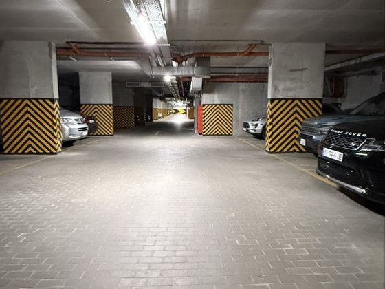 підземний паркінг закритий жк софіївські липки паркомісце продам гараж Софіївська Борщагівка