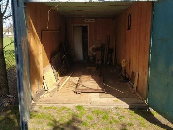Гараж , вагон , контейнер , битовка, підсобне приміщення Котельва