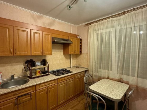 Продам 1к остановка Донбасс Центр Города Луганск