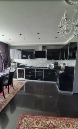 Продаж 3-к квартири Дніпровська набережна 19в - фото 1