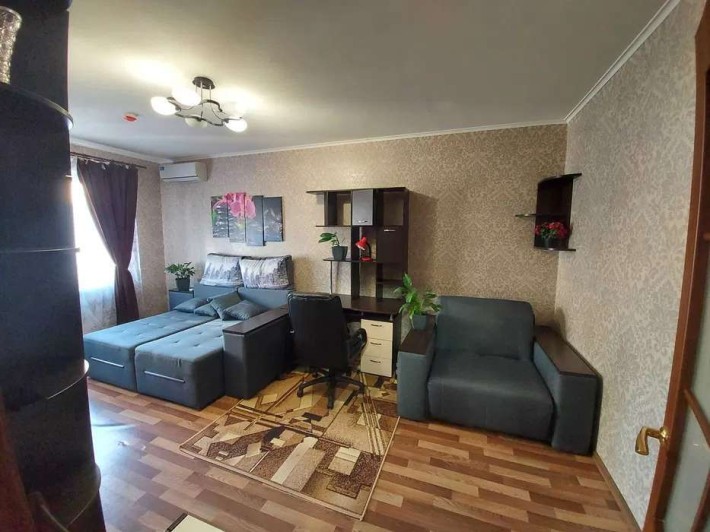 Продаж 1-к квартири вул. Чавдар 34 - фото 1