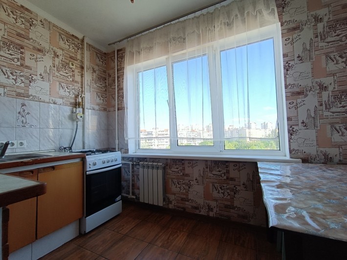 Продам 3-х кімнатну квартиру Проспект Володимира Івасюка, буд.44 - фото 1