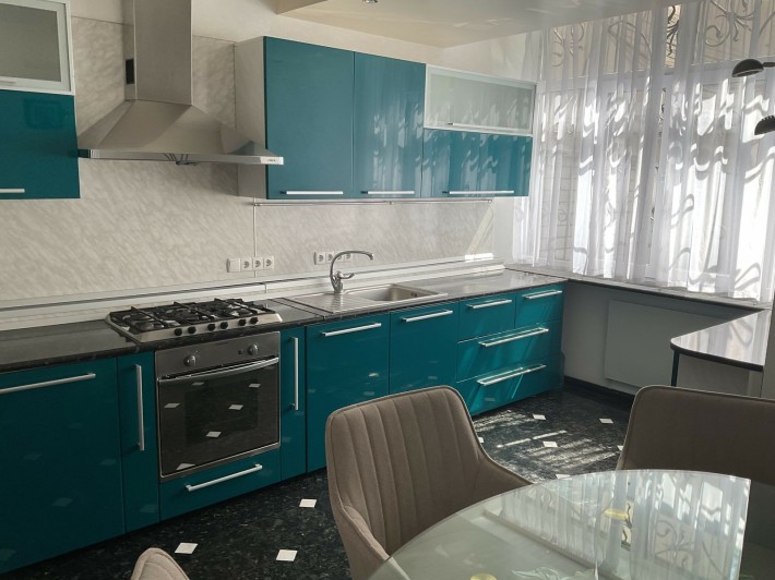Продам 4 кімнатну квартиру у центрі Дніпра, Нагірка, Соборний район. Власник - фото 1