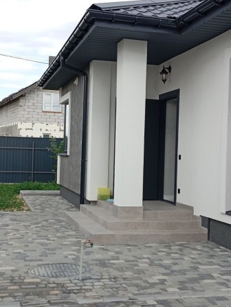 Продам будинок з ремонтом,готовий для заселення! - фото 1