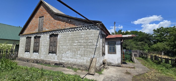 Продам 1/2 частку Будинку п. Строителей - фото 1