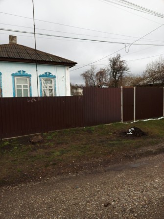 Приватний будинок 
Б - фото 1