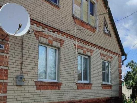 Продам добротний цегляний будинок  зі зручностями в Дергачах Дергачи