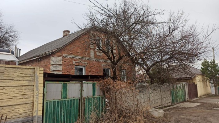 Продам цегляний будинок в Дергачах, район Чудомаркета - фото 1