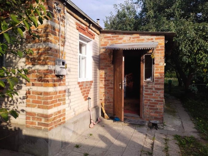 Продам будинок м Дергачі, стадіон - фото 1