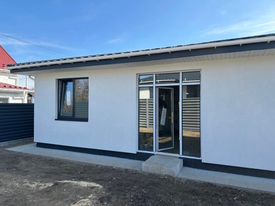 Одноповерховий будинок неподалік ОЗЕРО! Гостомель