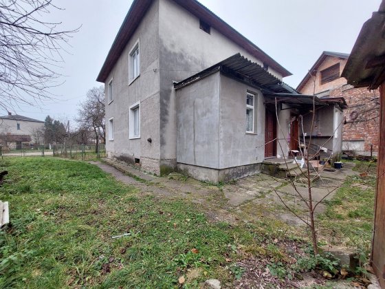 Продаж половини будинку 111,2м2 вул Зварицька м. Дрогобич Дрогобыч