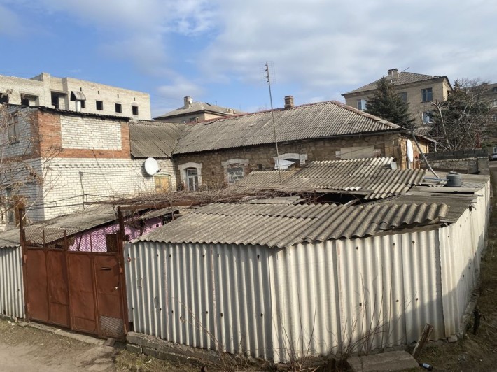 Продам дом в центре города! - фото 1