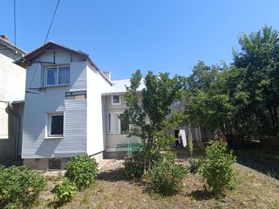 Терміново Продаж двох будинків за ціною одного недалеко від центру!!! Дрогобыч