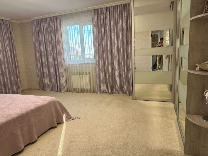 ПРодаж! Великий Будинок з РЕМОНТОМ, меблями і технікою в Гостомелі - фото 1