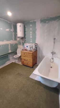 Продам будинок в м. Зміїв біля хвойного лісу - фото 1