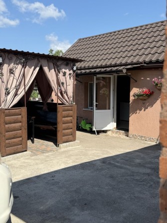 Продам будинок в центрі м. Знам'янка - фото 1