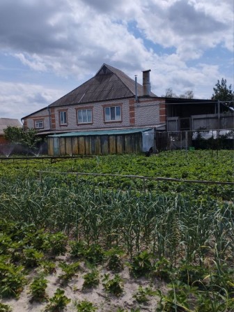 Продам дом г. Изюм. Поворотка. Возможно по сертификату - фото 1