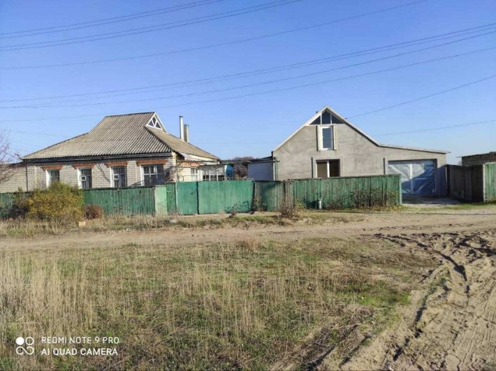 Продам будинок в Ізюмі - фото 1
