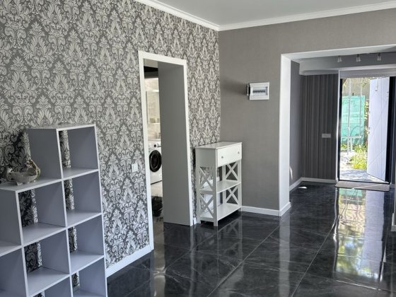 Продам дом район 10 школы 100 м