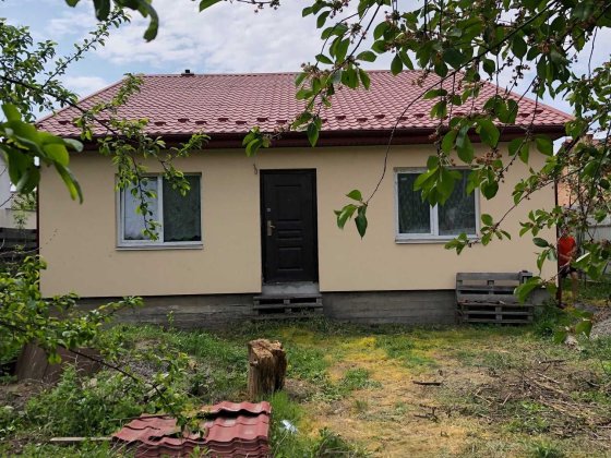 Гостомель продам будинок з частковим ремонтом Гостомель