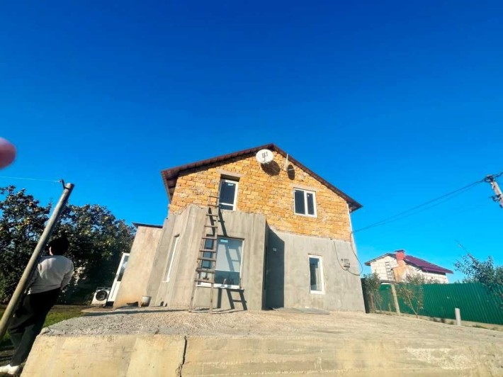 Продам дом в курортной зоне, к Морю 8 минут! - фото 1