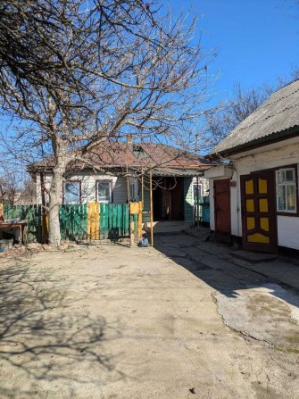 Будинок у місті Кам'янка - фото 1